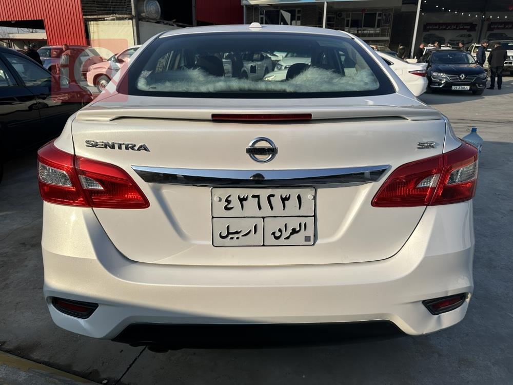 نیسان سێنترا